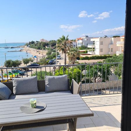 Appartments Akrapovic Vrsi Ruang foto