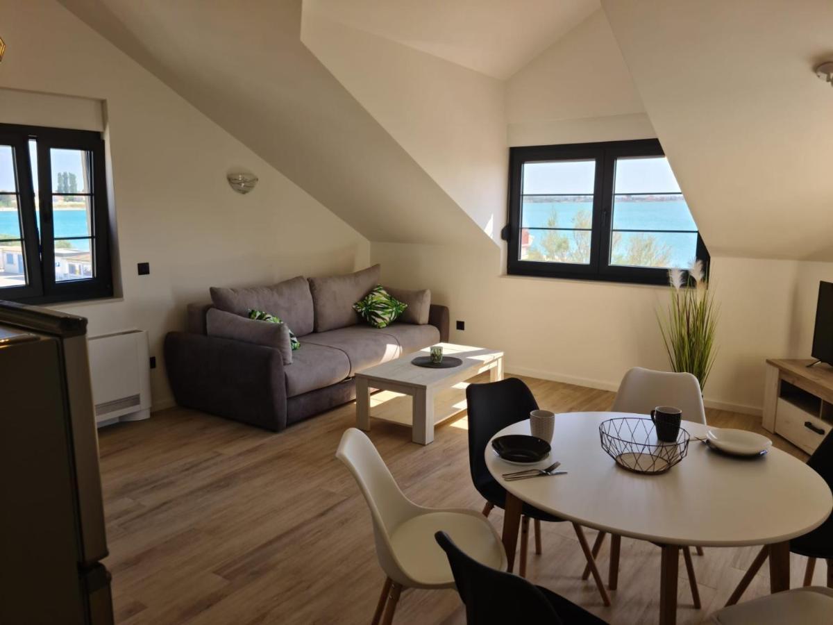 Appartments Akrapovic Vrsi Bagian luar foto